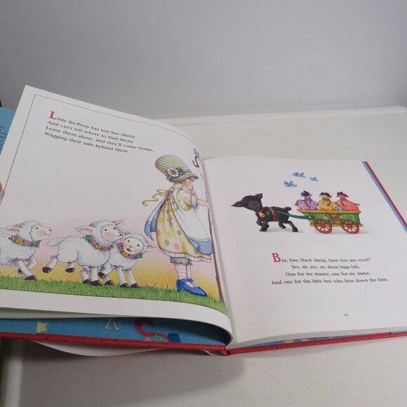 Mary Engelbreit Mother Goose (Ready to Gift) Hardback LIKE NEW - Picture 8 of 10